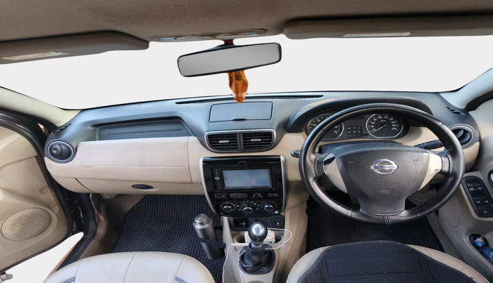 2014 Nissan Terrano XV 85 PS DIESEL, Diesel, Manual, 1,39,743 km, interior