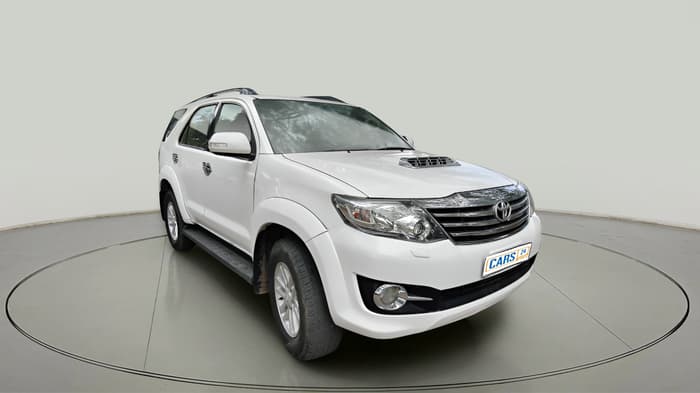 2014 Toyota Fortuner 3.0 4X2 MT, Diesel, Manual, 2,56,000 km, exterior