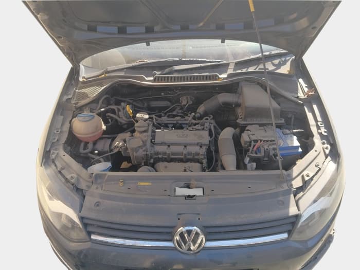 2016 Volkswagen Polo HIGHLINE1.2L, Petrol, Manual, 76,331 km, exterior
