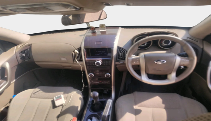 2014 Mahindra XUV500 W6, Diesel, Manual, 51,505 km, interior