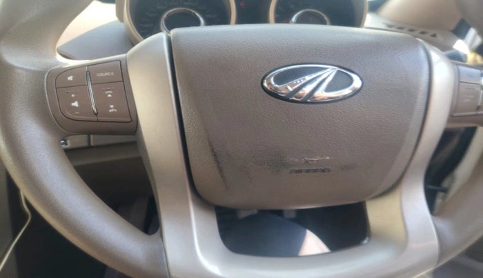 2014 Mahindra XUV500 W6, Diesel, Manual, 51,505 km, interior