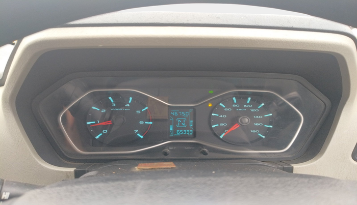 2019 Mahindra Scorpio S9, Diesel, Manual, 65,333 km, interior