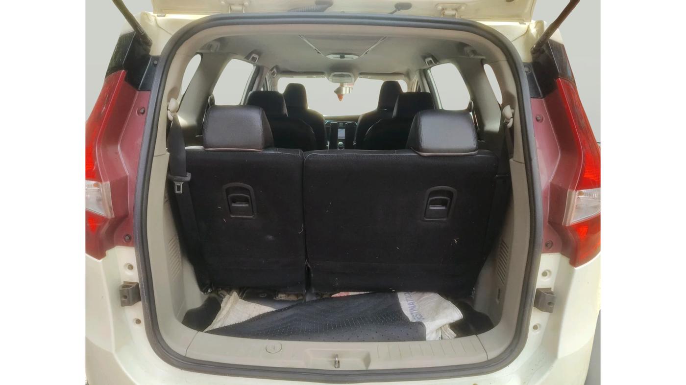 2019 Mahindra MARAZZO M6 7 STR, Diesel, Manual, 34,248 km, exterior