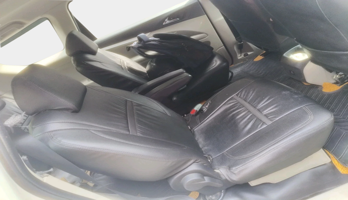 2019 Mahindra MARAZZO M6 7 STR, Diesel, Manual, 34,248 km, interior