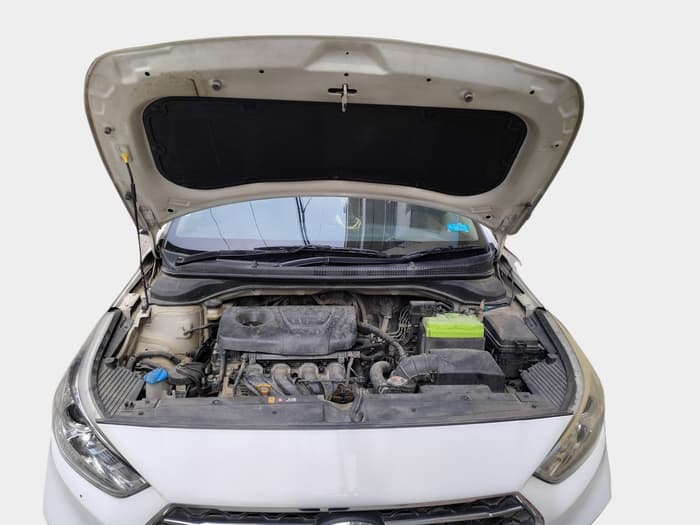 2018 Hyundai Verna 1.6 VTVT SX, Petrol, Manual, 48,069 km, exterior