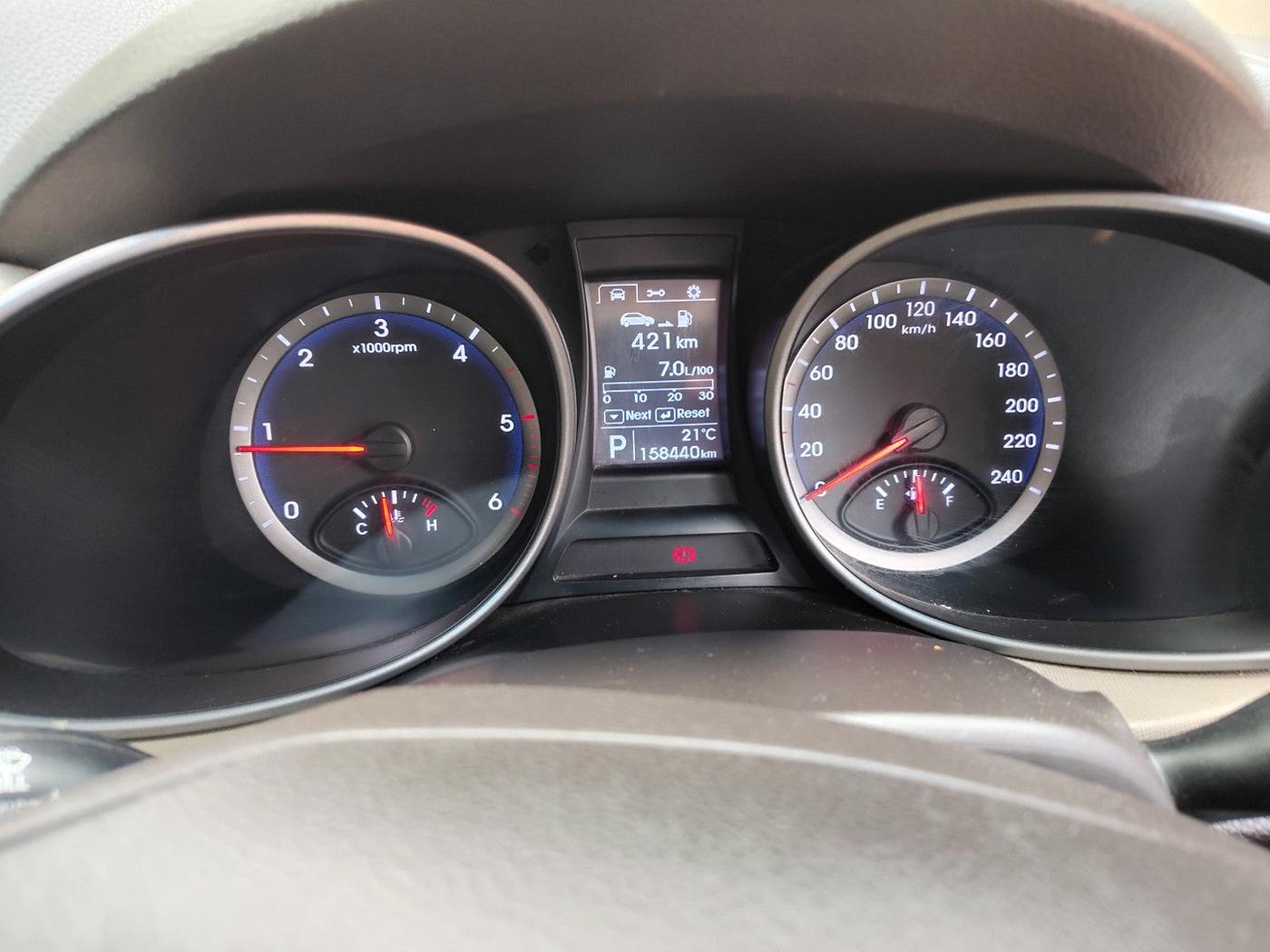 2015 Hyundai Santa Fe 2 WD AT, Diesel, Automatic, 16,750 km, interior