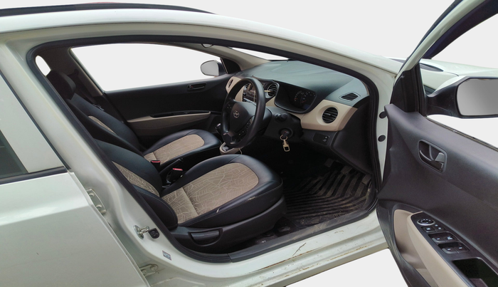 2019 Hyundai Grand i10 SPORTZ 1.2 KAPPA VTVT, Petrol, Manual, 24,204 km, interior