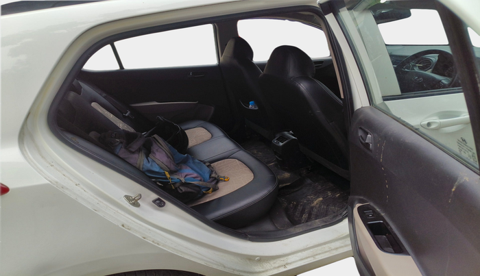 2019 Hyundai Grand i10 SPORTZ 1.2 KAPPA VTVT, Petrol, Manual, 24,204 km, interior