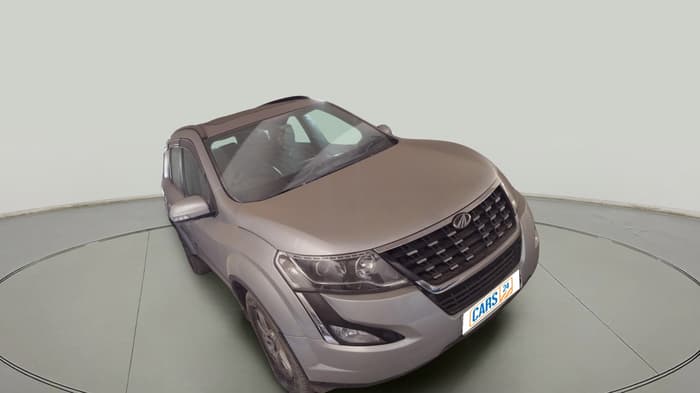2018 Mahindra XUV500 W9, Diesel, Manual, 79,979 km, exterior