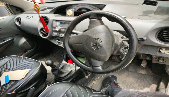 2012 Toyota Etios Liva G SP, Petrol, Manual, 75,306 km, interior