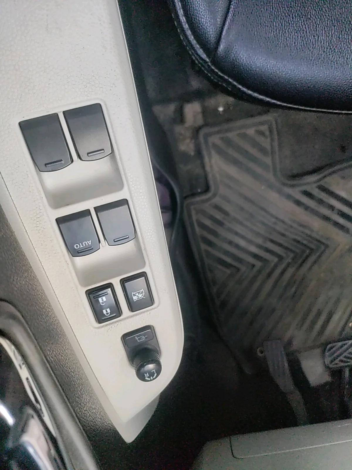 2018 Maruti IGNIS ZETA 1.2 AMT, Petrol, Automatic, 50,750 km, interior