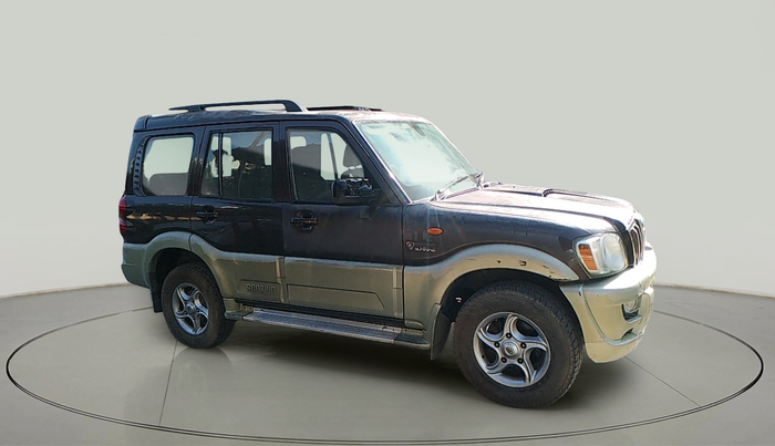 2011 Mahindra Scorpio VLX 2WD BS-III, Diesel, Manual, 1,02,641 km, exterior