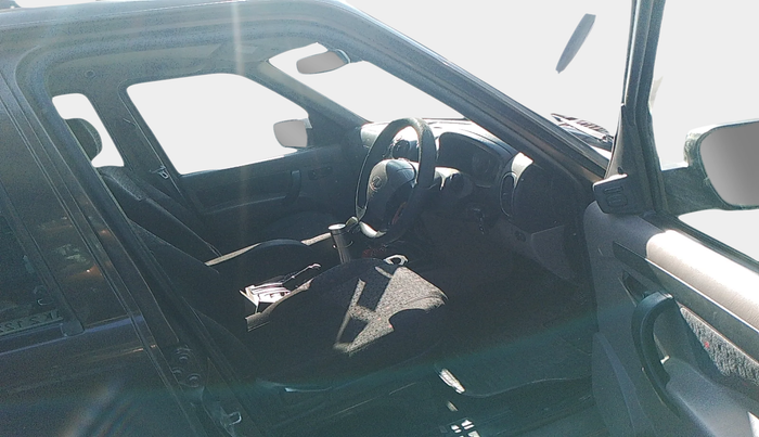 2011 Mahindra Scorpio VLX 2WD BS-III, Diesel, Manual, 1,02,641 km, interior