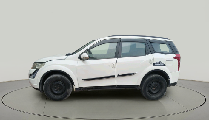 2015 Mahindra XUV500 W6, Diesel, Manual, 91,030 km, exterior