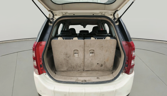 2015 Mahindra XUV500 W6, Diesel, Manual, 91,030 km, exterior