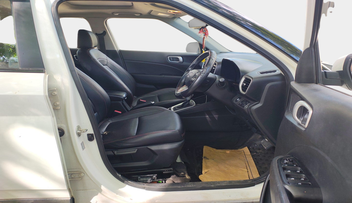 2019 Hyundai VENUE SX PLUS 1.0 TURBO DCT, Petrol, Automatic, 30,814 km, interior