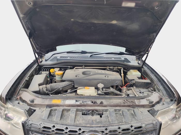 2016 Tata Safari Storme 2.2 EX 4X2, Diesel, Manual, 1,45,277 km, exterior