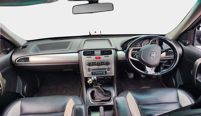2016 Tata Safari Storme 2.2 EX 4X2, Diesel, Manual, 1,45,277 km, interior