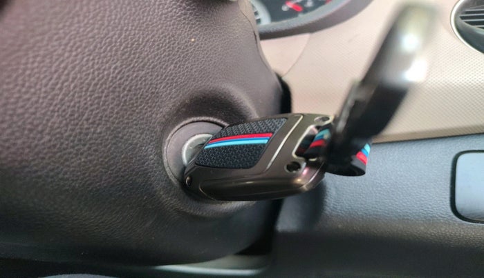 2016 Hyundai Grand i10 SPORTZ 1.1 CRDI, Diesel, Manual, 78,598 km, interior