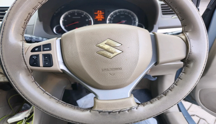 2014 Maruti Ertiga ZDI, Diesel, Manual, 1,20,379 km, interior