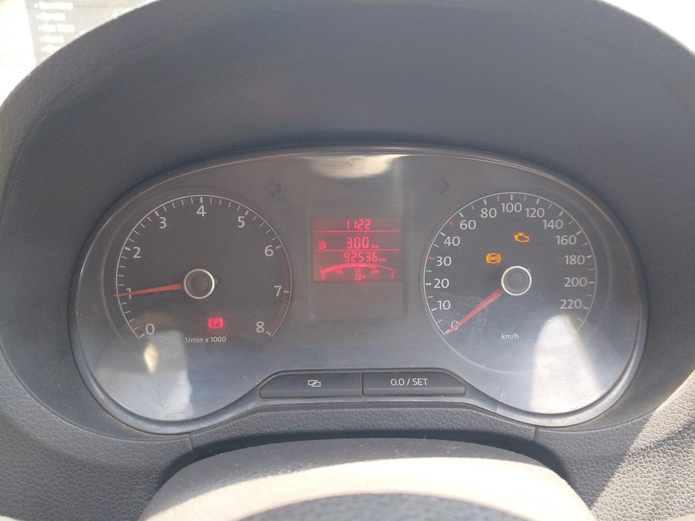 2013 Volkswagen Polo HIGHLINE1.2L, Petrol, Manual, 92,536 km, interior