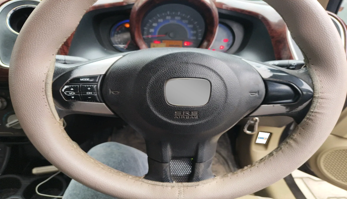 2015 Honda Mobilio 1.5L I-DTEC S, Diesel, Manual, 2,17,714 km, interior