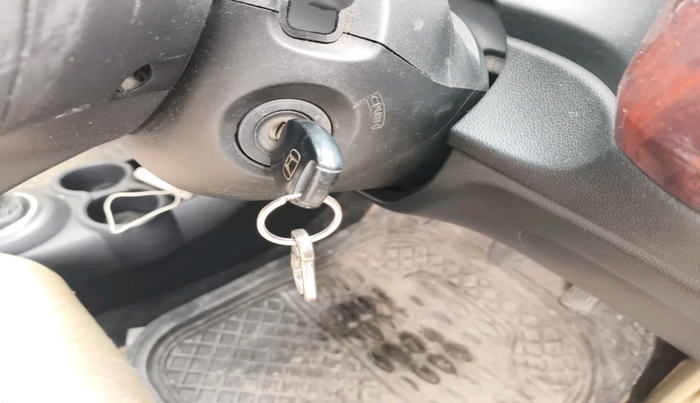 2015 Honda Mobilio 1.5L I-DTEC S, Diesel, Manual, 2,17,714 km, interior