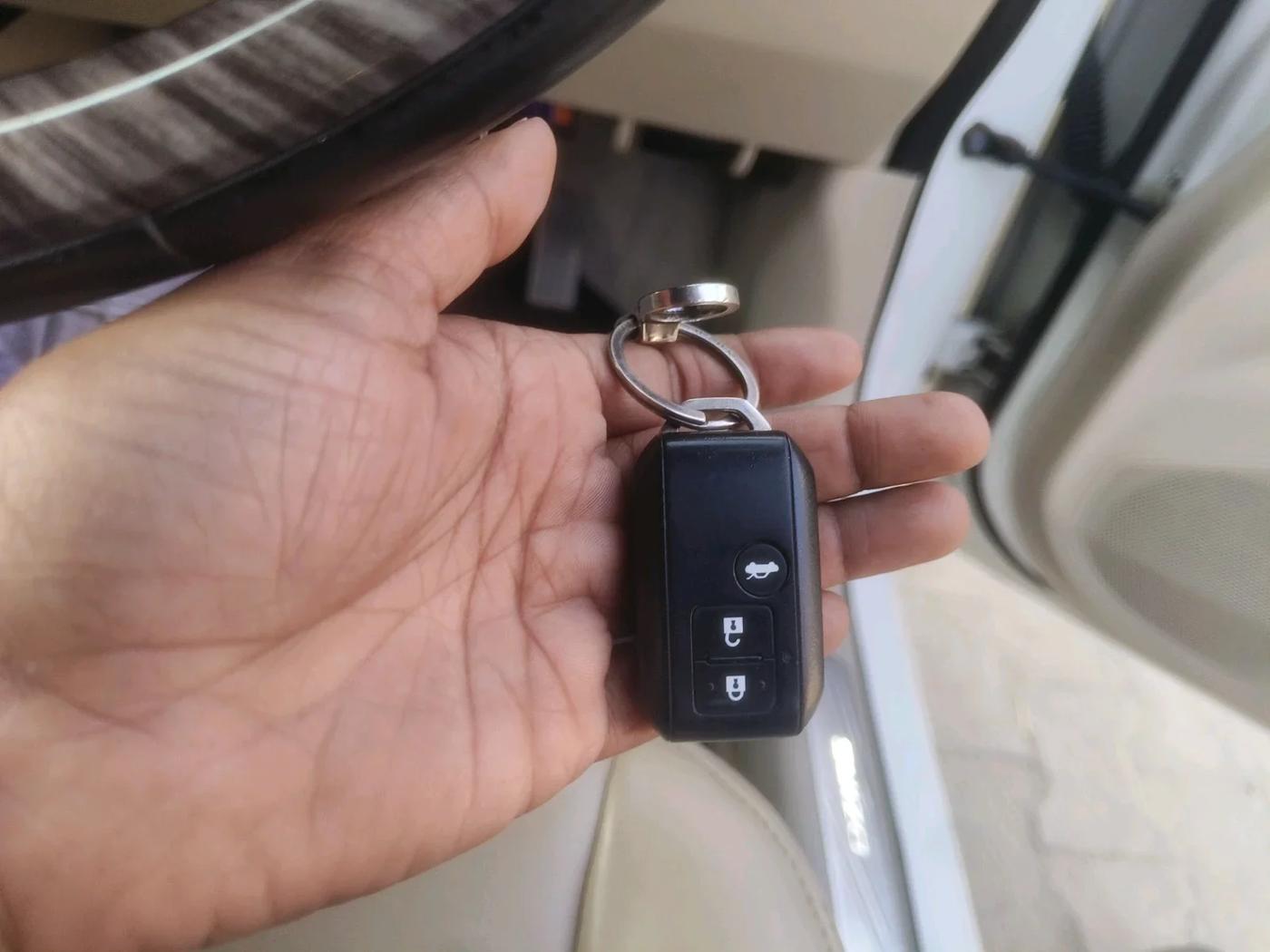 2022 Maruti Dzire ZXI CNG, CNG, Manual, 90,376 km, interior