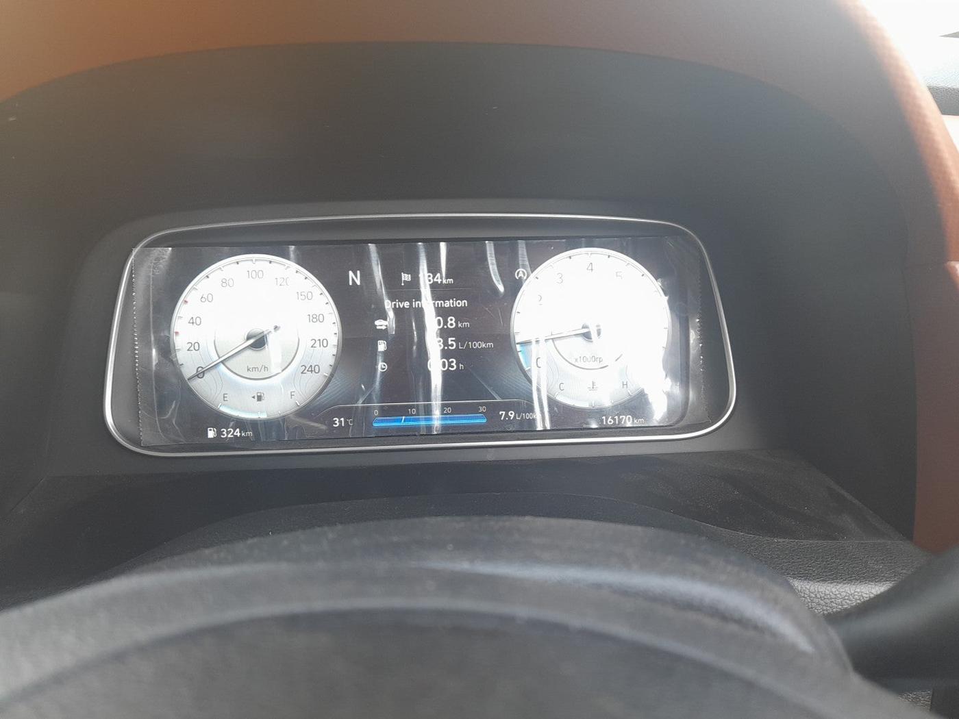 2023 Hyundai ALCAZAR 1.5 SIGNATURE (O) DCT 6STR TURBO P, Petrol, Automatic, 16,170 km, interior