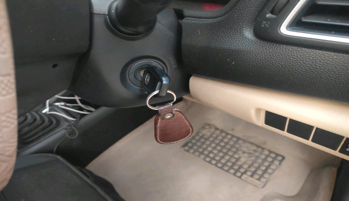 2019 Honda Amaze 1.2L I-VTEC S, Petrol, Manual, 50,313 km, interior