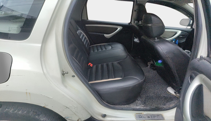 2014 Renault Duster 85 PS RXL DIESEL, Diesel, Manual, 1,07,276 km, interior