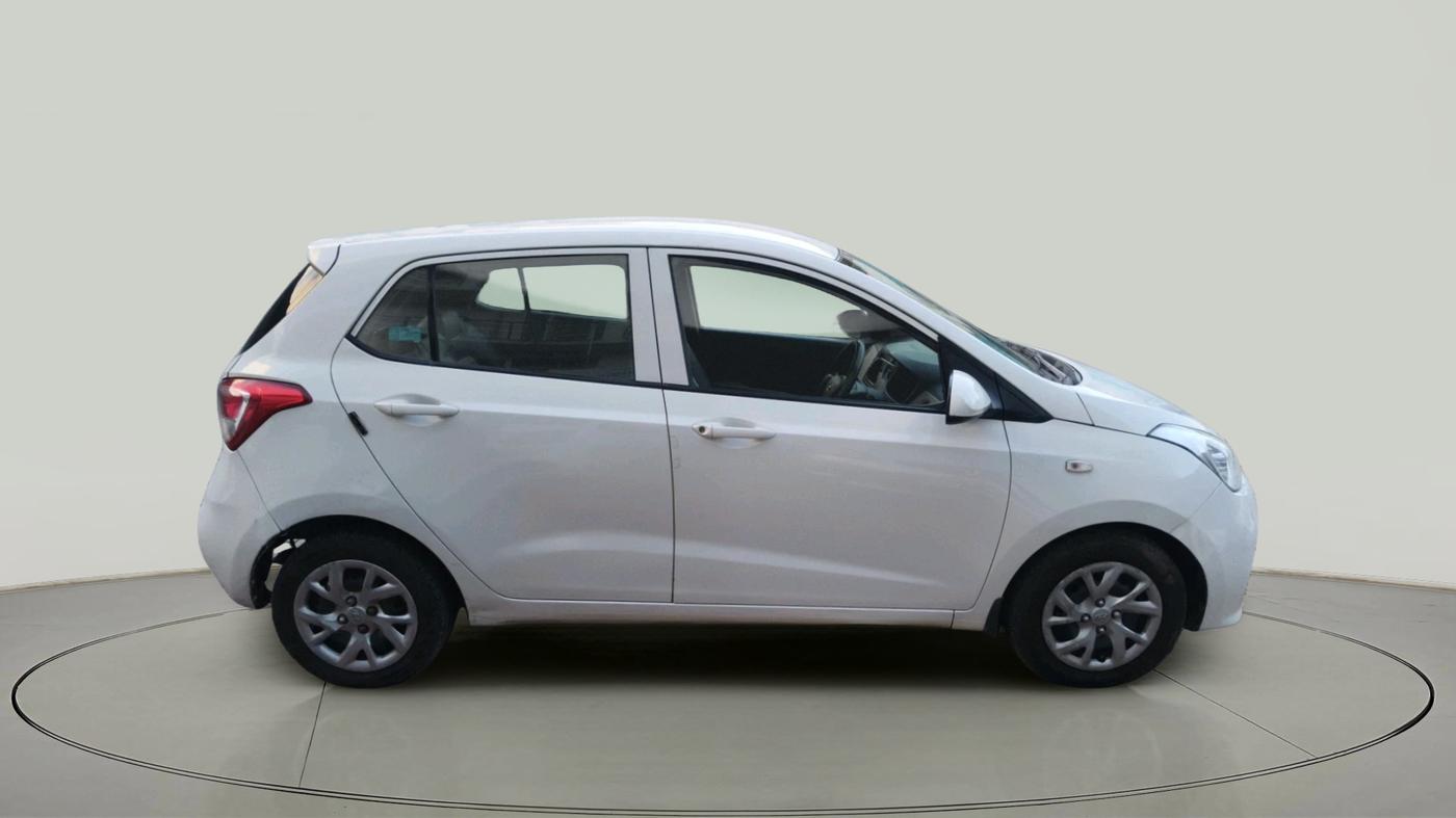 2017 Hyundai Grand i10 MAGNA 1.2 KAPPA VTVT, CNG, Manual, 77,736 km, exterior