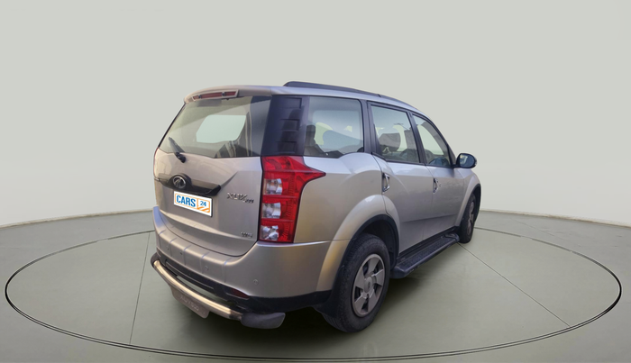2015 Mahindra XUV500 W6, Diesel, Manual, 86,152 km, exterior