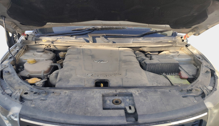 2015 Mahindra XUV500 W6, Diesel, Manual, 86,152 km, exterior