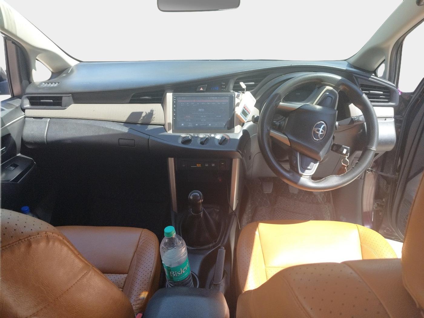 2016 Toyota Innova Crysta 2.4 GX 7 STR, Diesel, Manual, 58,611 km, interior