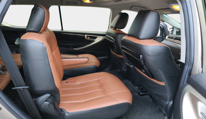 2021 Toyota Innova Crysta 2.4 VX 7 STR, Diesel, Manual, 65,368 km, interior