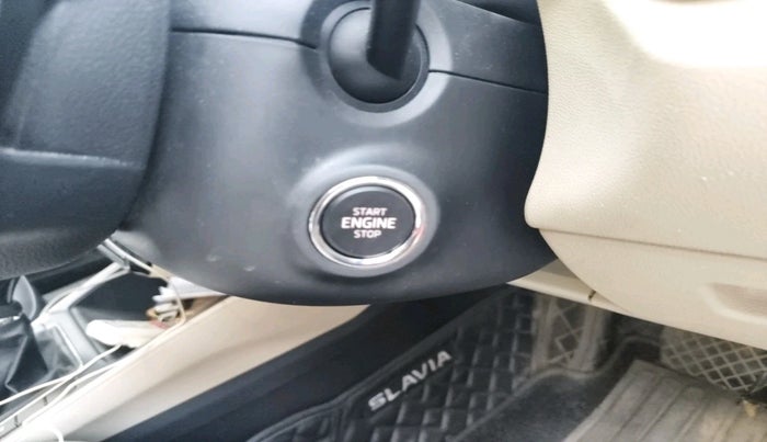 2024 Skoda SLAVIA STYLE 1.5L TSI DSG, Petrol, Automatic, 27,982 km, interior