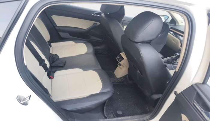 2024 Skoda SLAVIA STYLE 1.5L TSI DSG, Petrol, Automatic, 27,982 km, interior