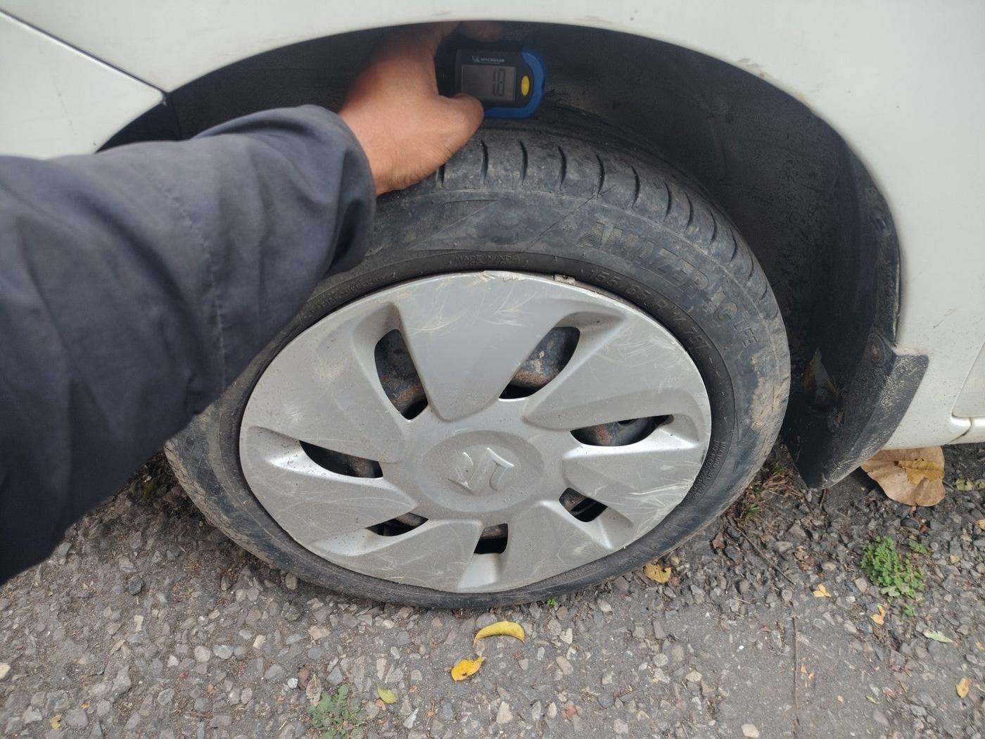 2015 Maruti Wagon R 1.0 VXI, Petrol, Manual, 53,875 km, tyre