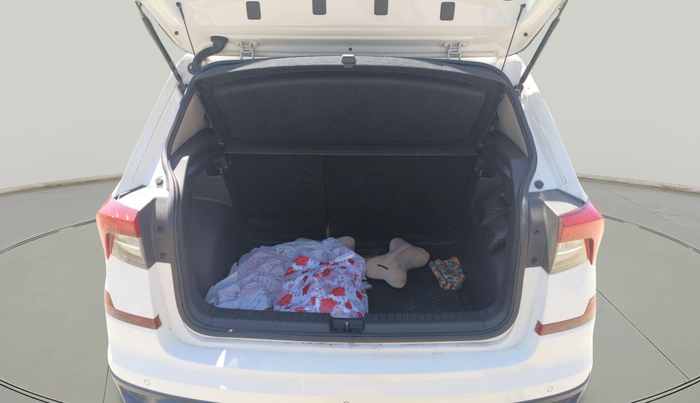 2023 Skoda KUSHAQ AMBITION 1.0L TSI MT, Petrol, Manual, 28,703 km, exterior