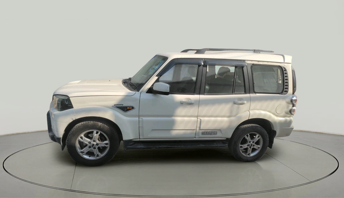 2015 Mahindra Scorpio S10, Diesel, Manual, 1,56,296 km, exterior