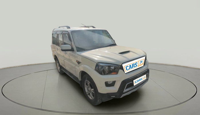 2015 Mahindra Scorpio S10, Diesel, Manual, 1,56,296 km, exterior