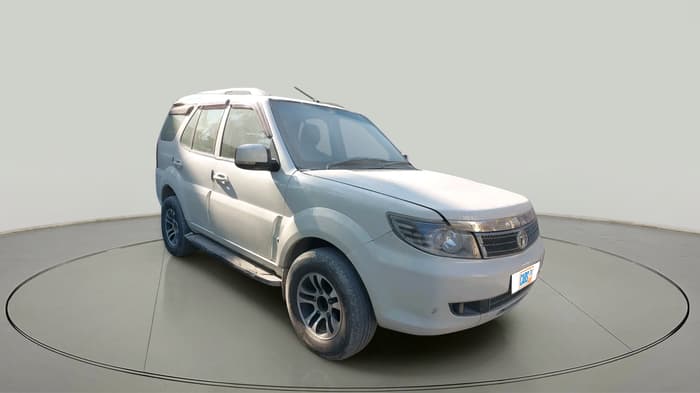2013 Tata Safari Storme 2.2 LX 4X2, Diesel, Manual, 1,48,207 km, exterior