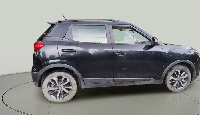2021 Mahindra XUV300 W8 (O) 1.2 PETROL, Petrol, Manual, 40,443 km, exterior