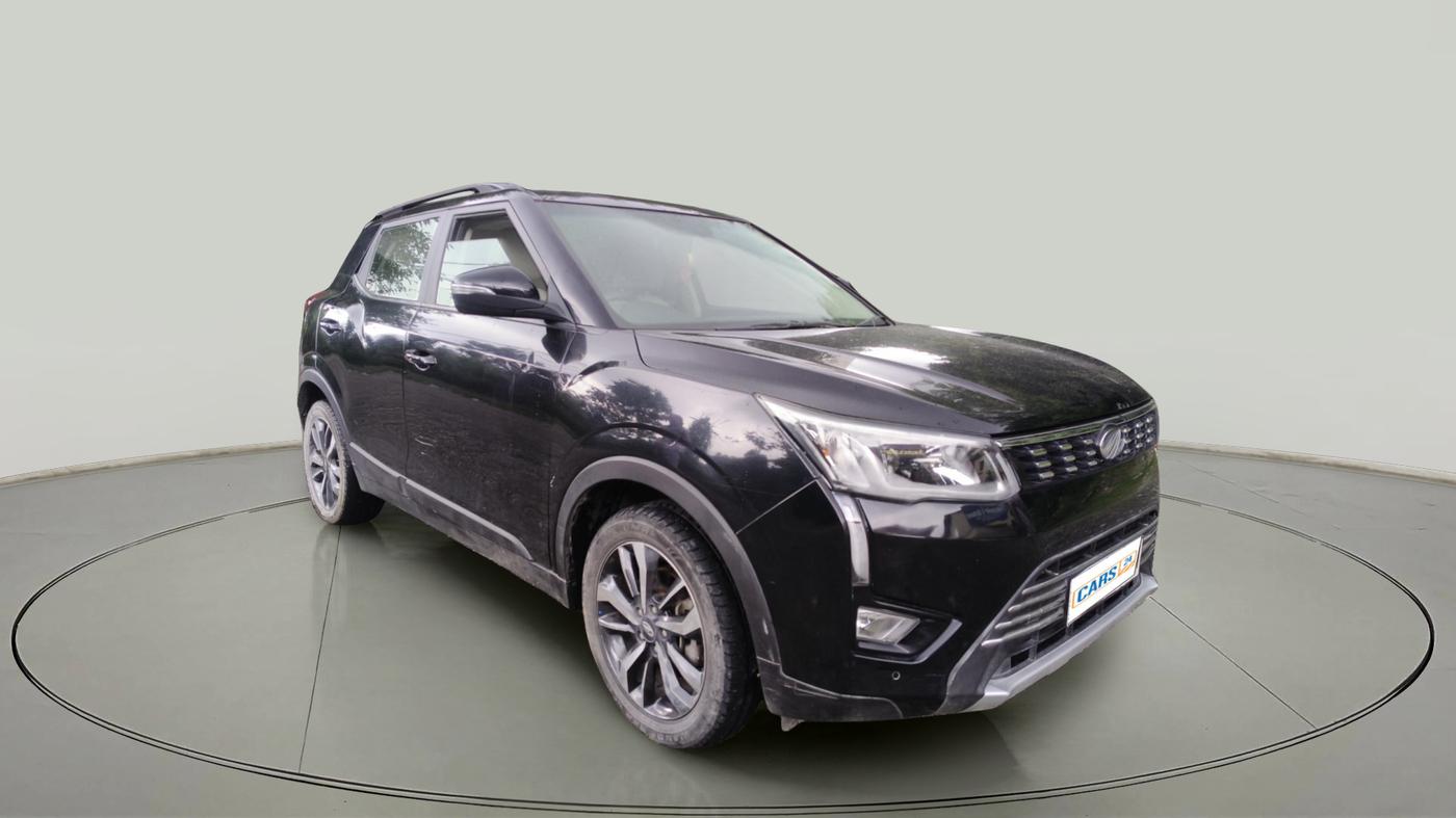 2021 Mahindra XUV300 W8 (O) 1.2 PETROL, Petrol, Manual, 40,550 km, exterior