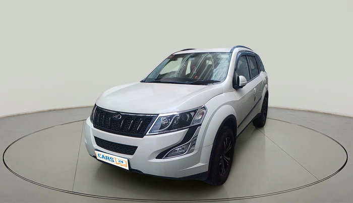2016 Mahindra XUV500 W6, Diesel, Manual, 66,168 km, exterior