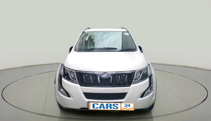 2016 Mahindra XUV500 W6, Diesel, Manual, 66,168 km, exterior