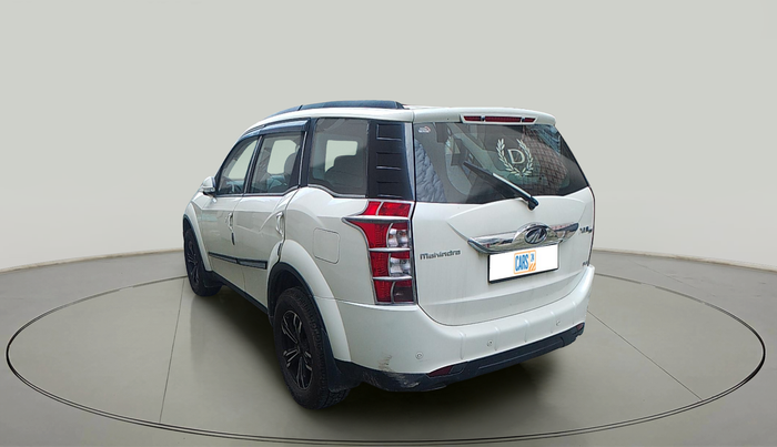 2016 Mahindra XUV500 W6, Diesel, Manual, 66,168 km, exterior