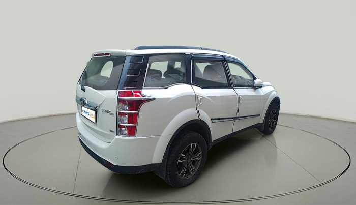 2016 Mahindra XUV500 W6, Diesel, Manual, 66,168 km, exterior