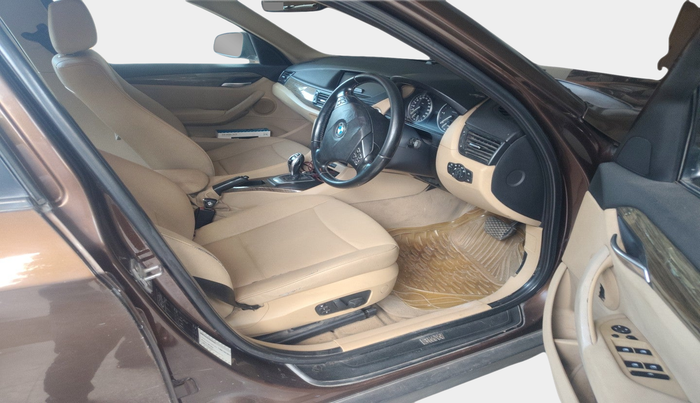 2013 BMW X1 sDrive20d, Diesel, Automatic, 1,18,800 km, interior